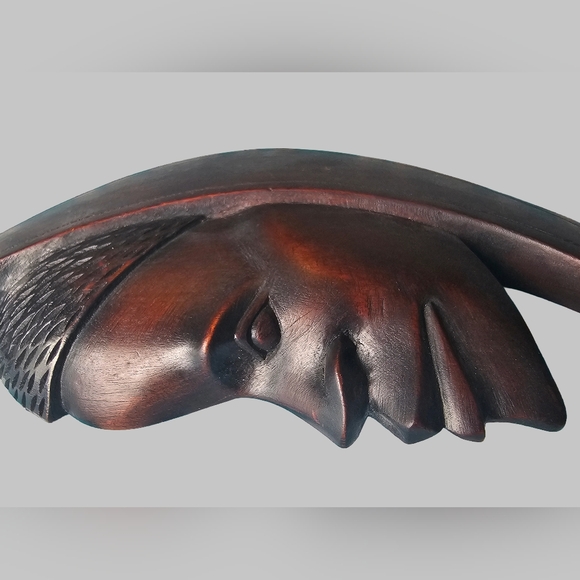 Elegant Brown Wooden Sculpturehand-carved vintage wall sculpture - Picture 11 of 12